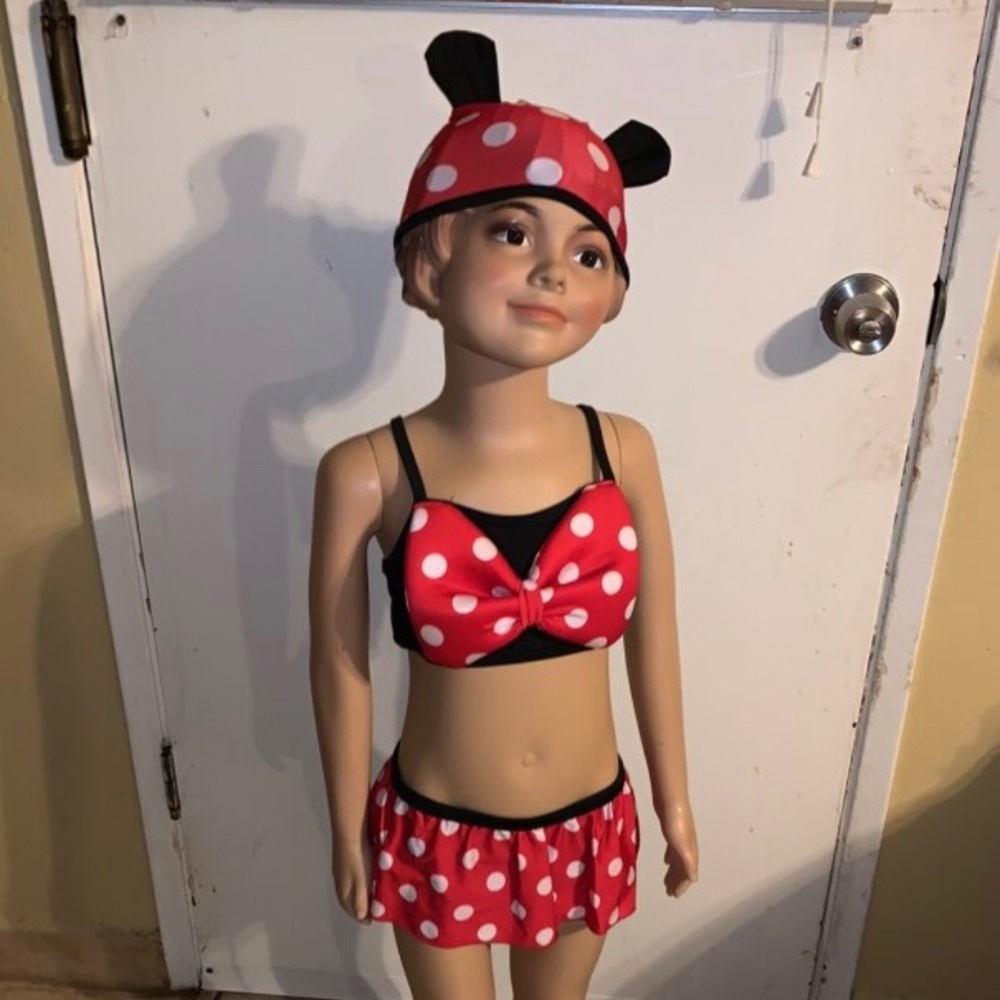 Three piece child swimsuit